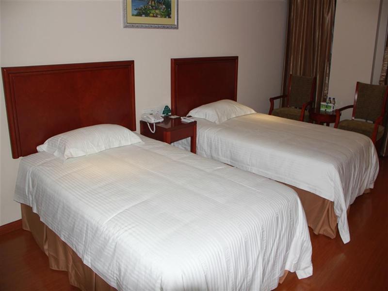 Greentree Inn Zhejiang Jiaxing Zhongan Business Hotel Szoba fotó